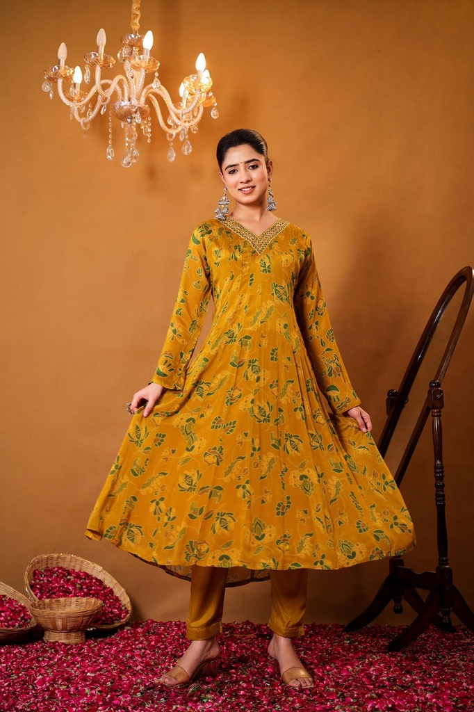 Chinon Anarkali Kurti Sets 4609