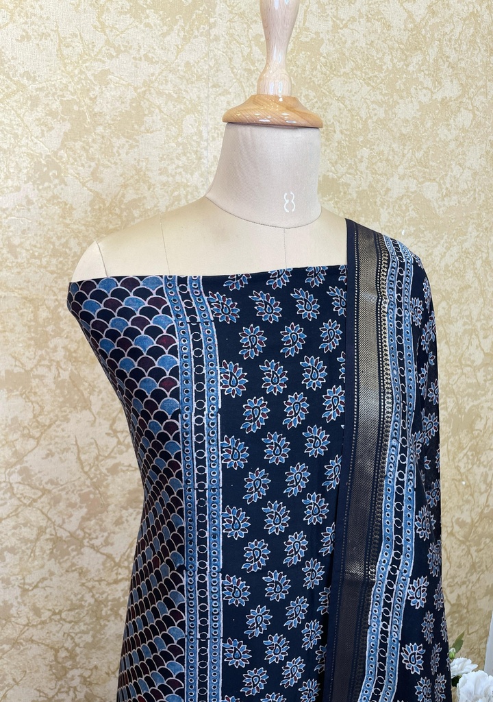 Ajrakh Maheshwari Silk Cotton Top And Dupatta 4558