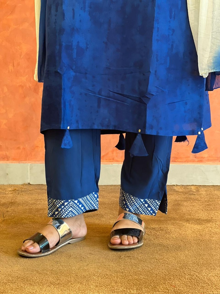 Premium Muslin  Kurti Sets 5609