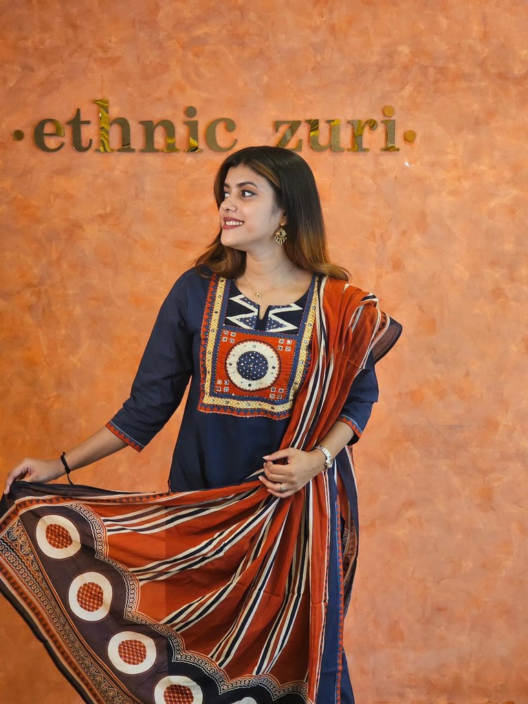 Designer Cotton Kurti Sets 5046