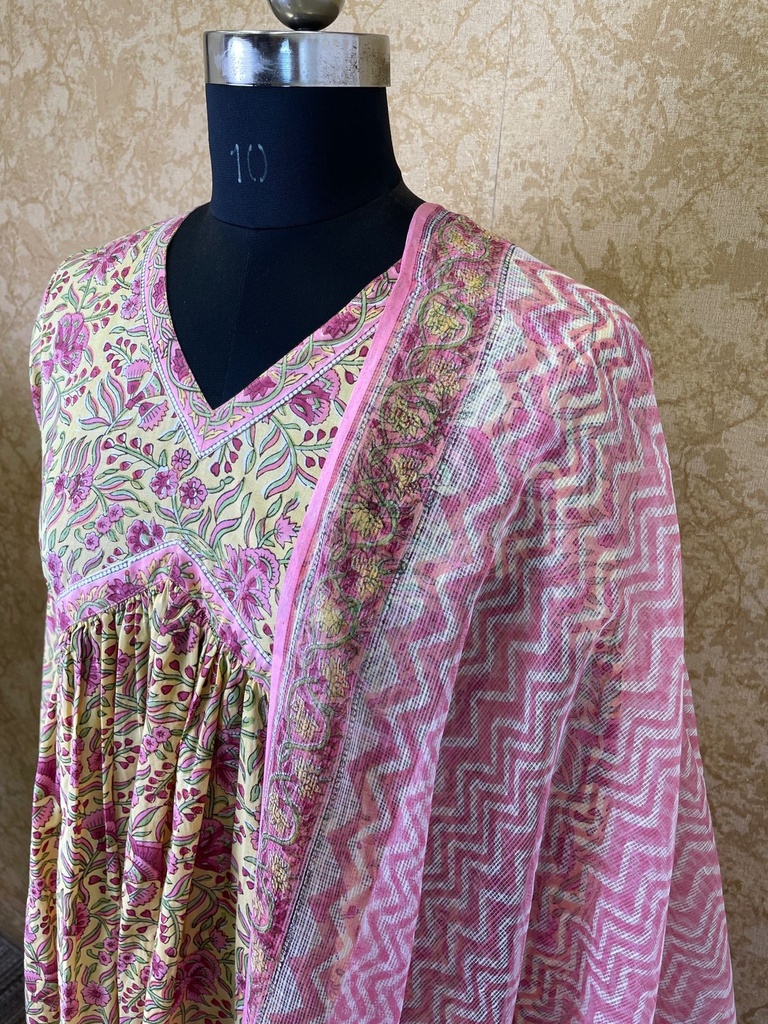 Alia Cut Cotton Kurti Set 