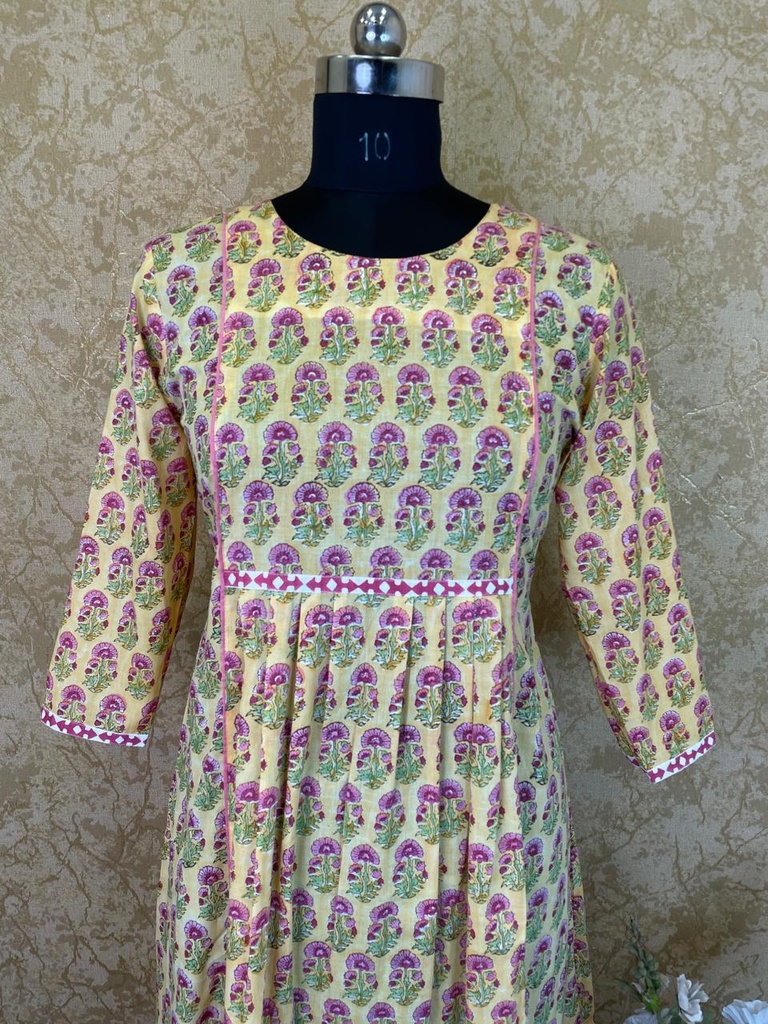 Cotton Box pleat Kurti 5043