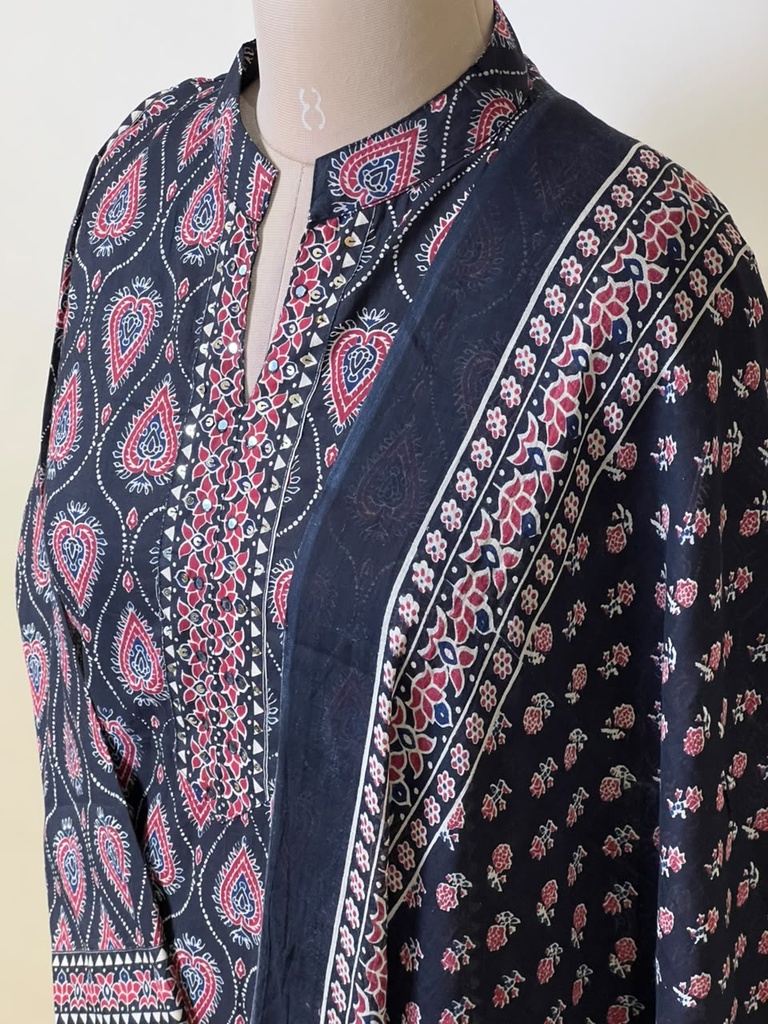 Soft Cotton Kurti Sets 5043 BLACK