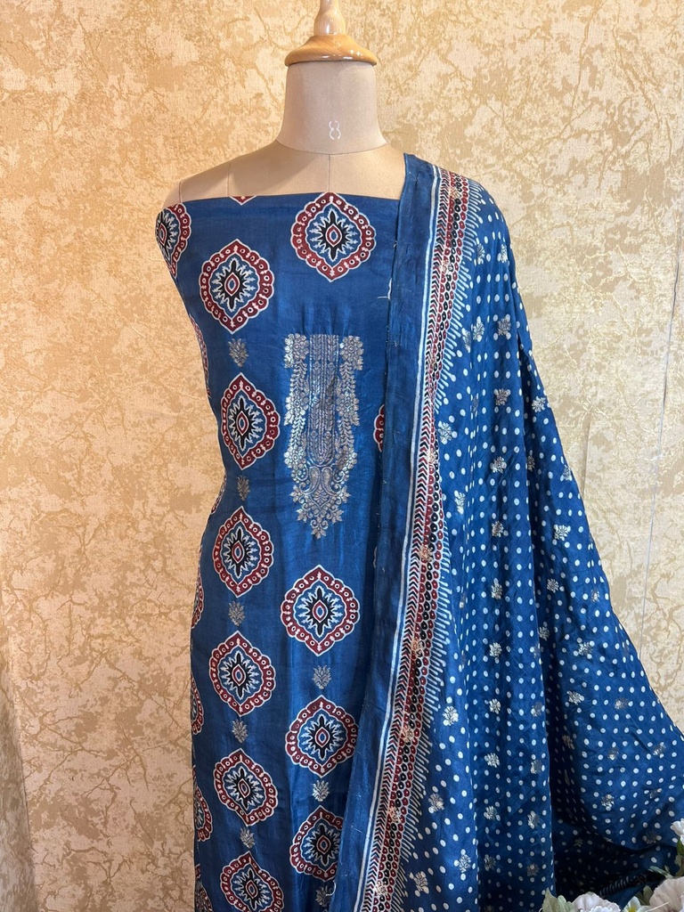 Ajrakh Dola Silk Top and Dupatta Set 5048