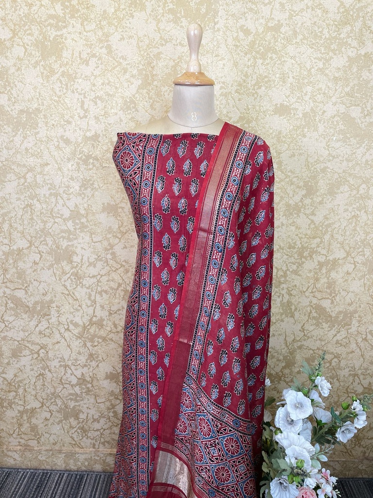 Ajrakh Maheshwari Silk Cotton Top And Dupatta 4558