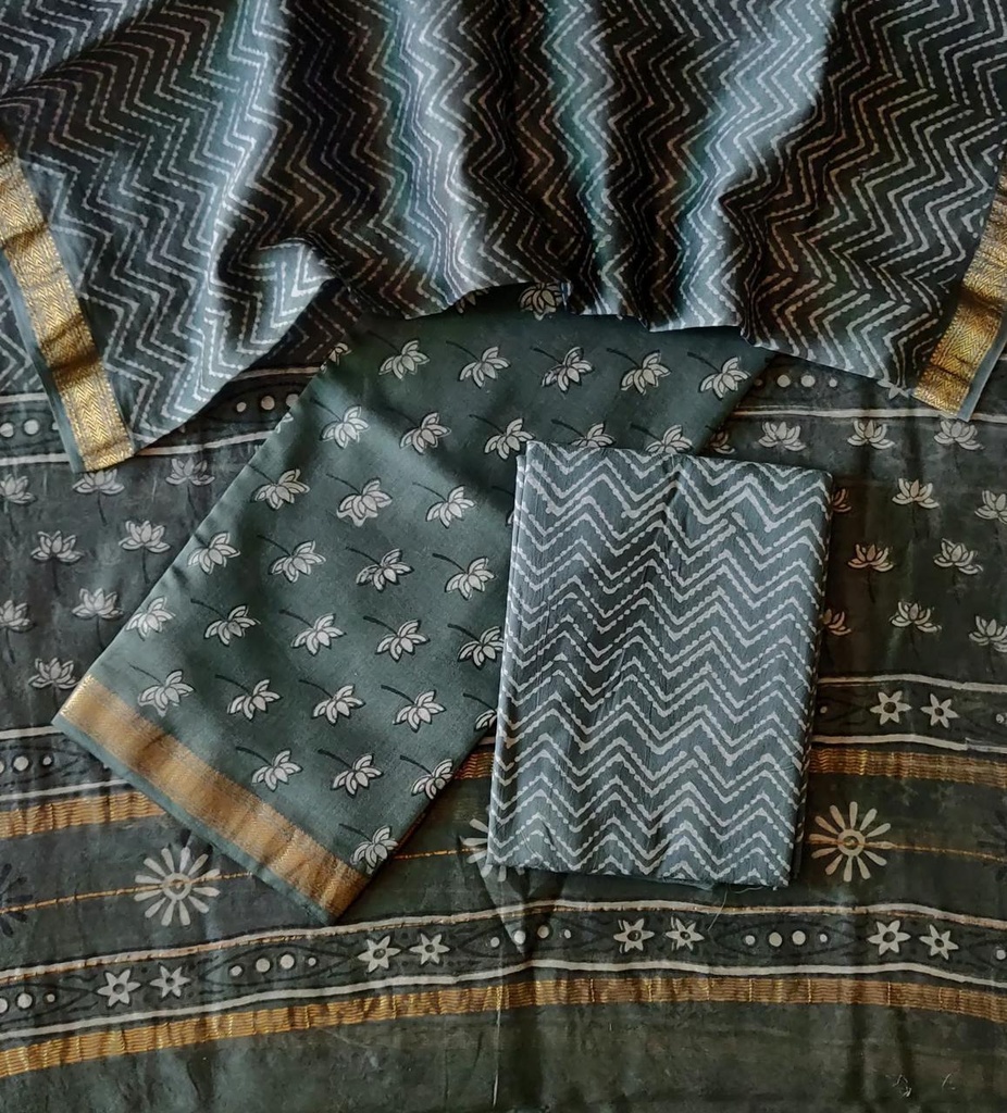 Maheshwari Silk Suit 5025