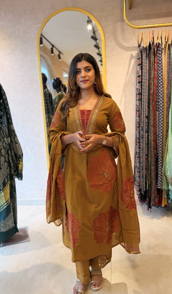 Premium Cotton  Kurti Sets 4609