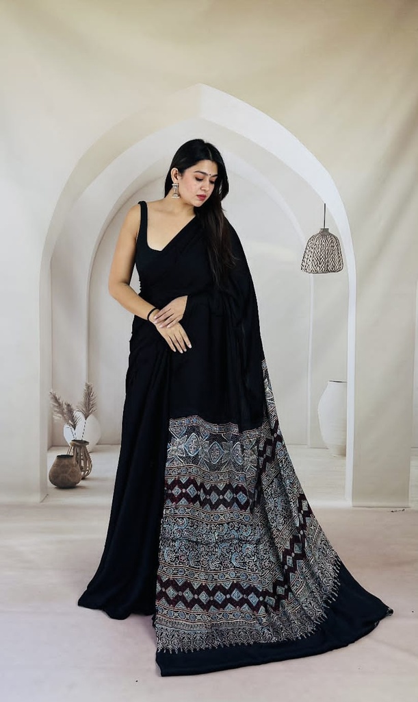 Plain Modal Sarees 5018