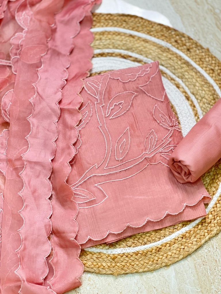 Mul Crush Cutwork Suits 5027