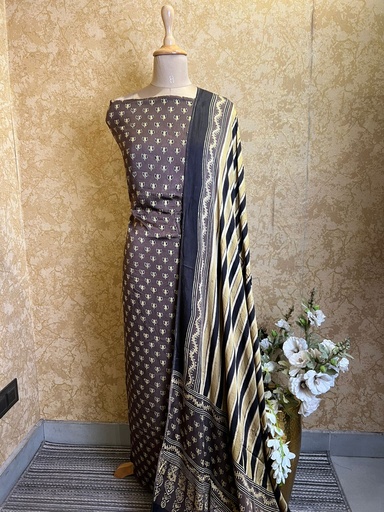 [SUSKH3950] Ajrakh Modal Silk Suits 5048