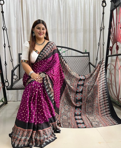 [SAMLK8950] Premium Ajrakh Bandhani Saree 4244