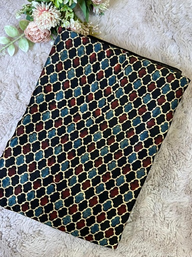 [CFVK820] Ajrakh Mashru Fabric 4215