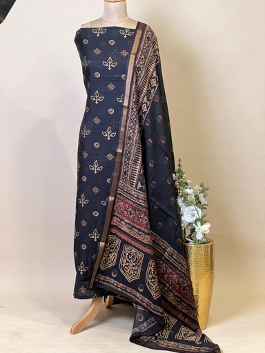 [SUKK2750] Maheshwari Silk Suits 5025 Black Golden