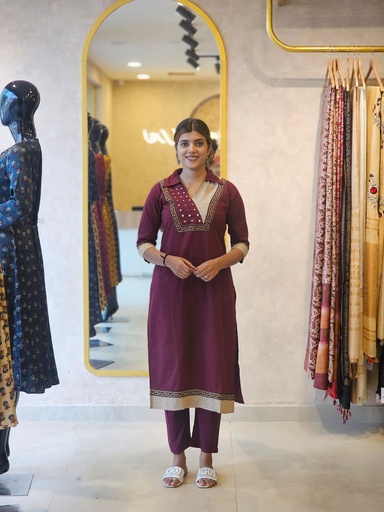 Cotton Kurti Sets 5043