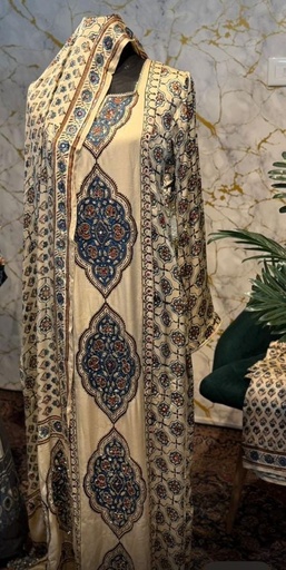 [SUSV7650] Ajrakh Modal Suit Sets 4245